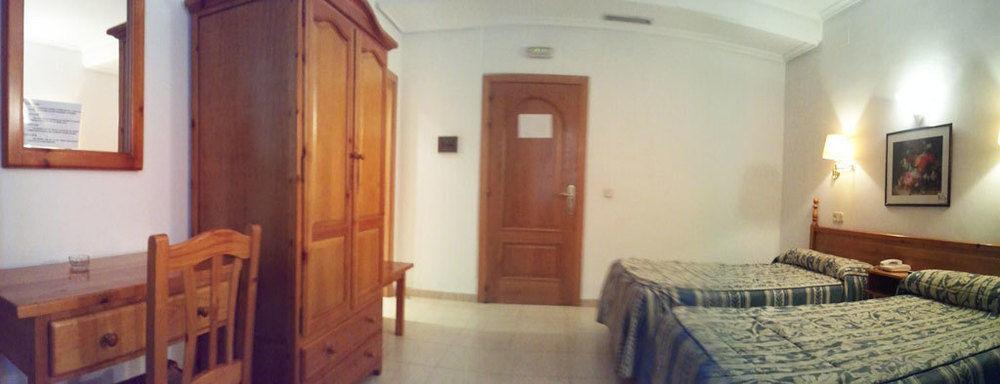 Hostal Centro Толедо Экстерьер фото