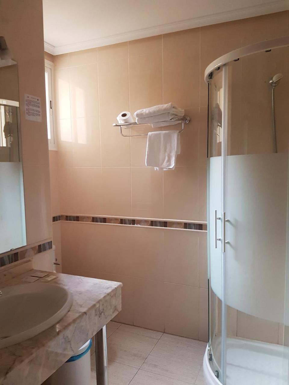 Hostal Centro Толедо Экстерьер фото